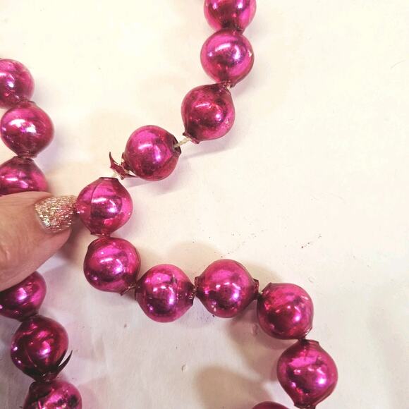 Vintage 15mm Christmas Tree Garland Larger Bead Mercury Glass Strand Pink 100" - Picture 4 of 10